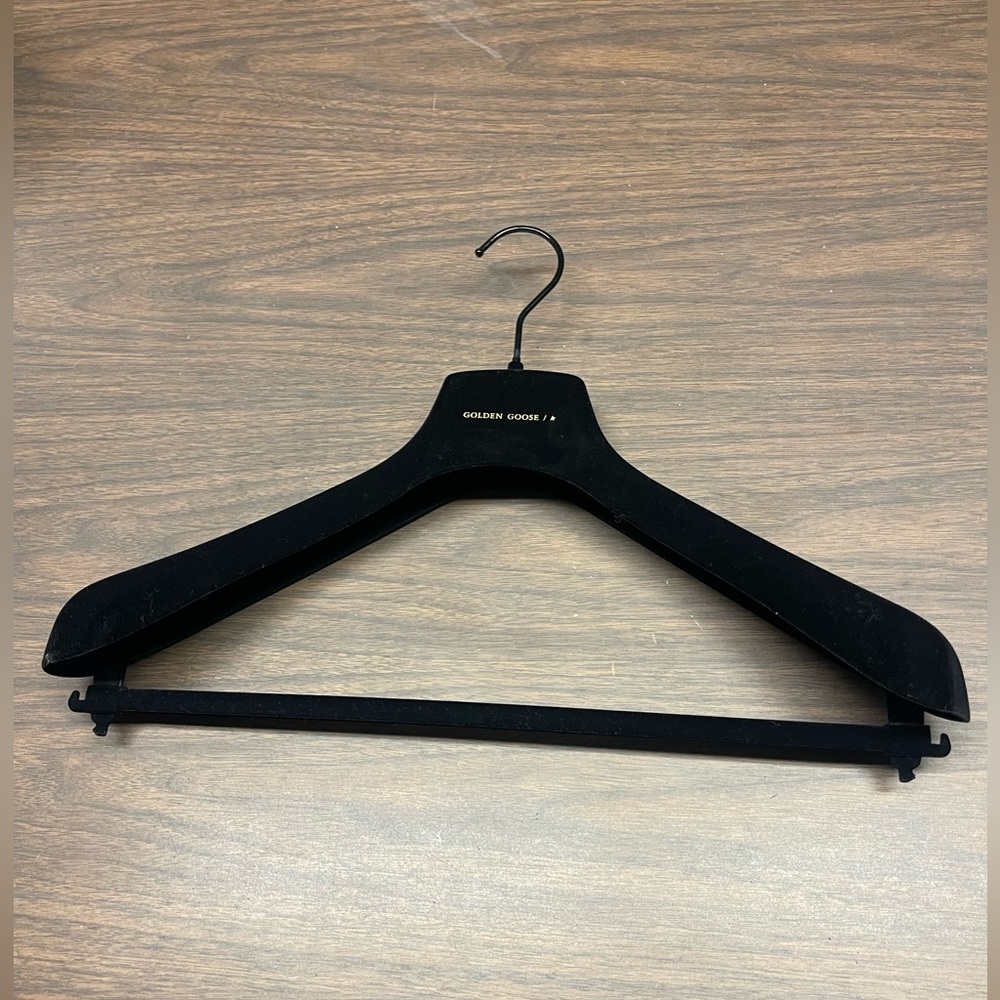 Canada goose velvet hanger